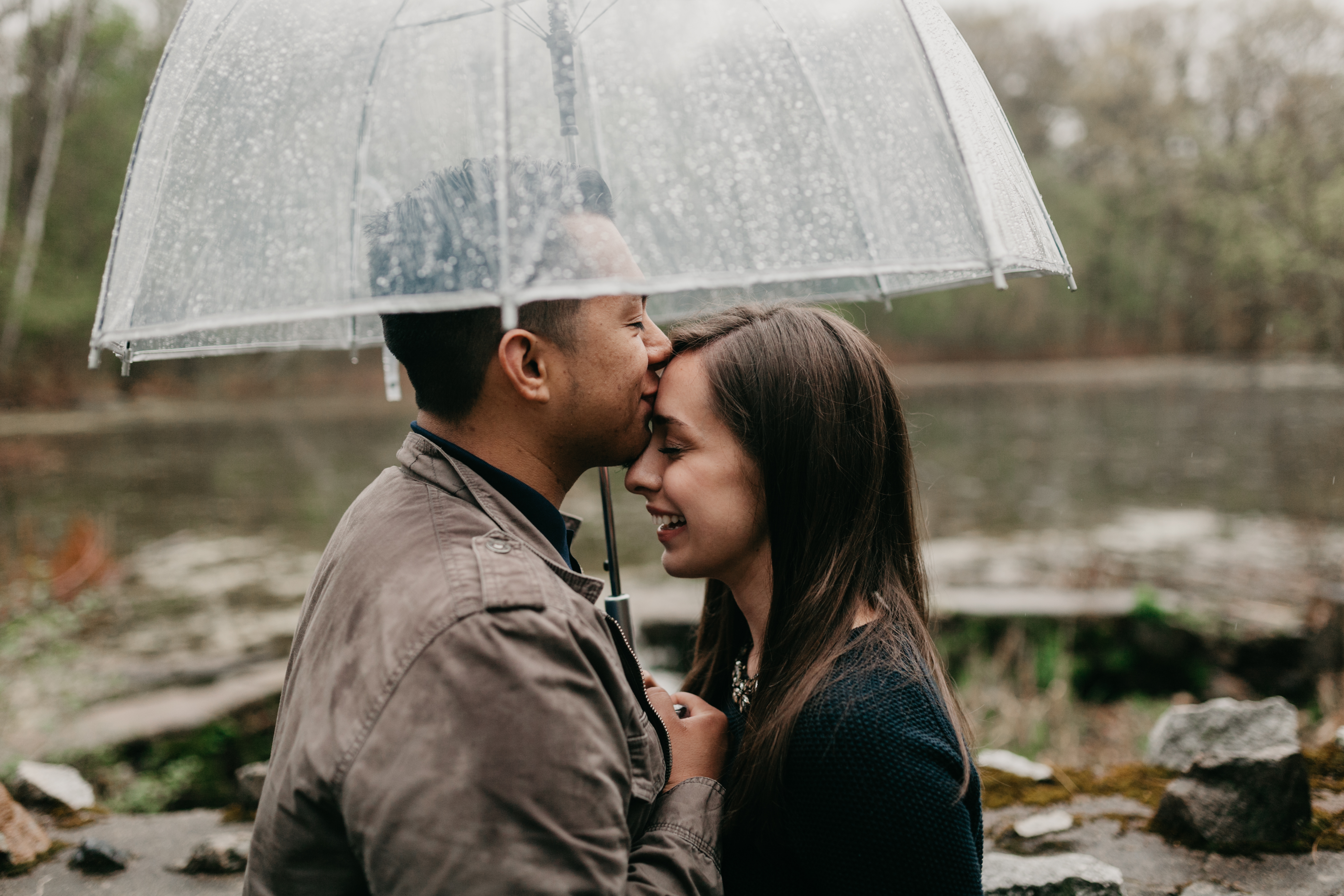 J+T Forehead Kiss rainy day engagement session